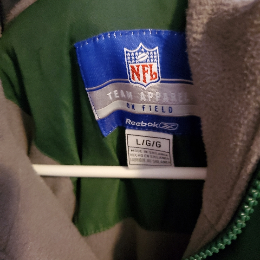 Green Bay Packers Jacket - Picture 4 of 4